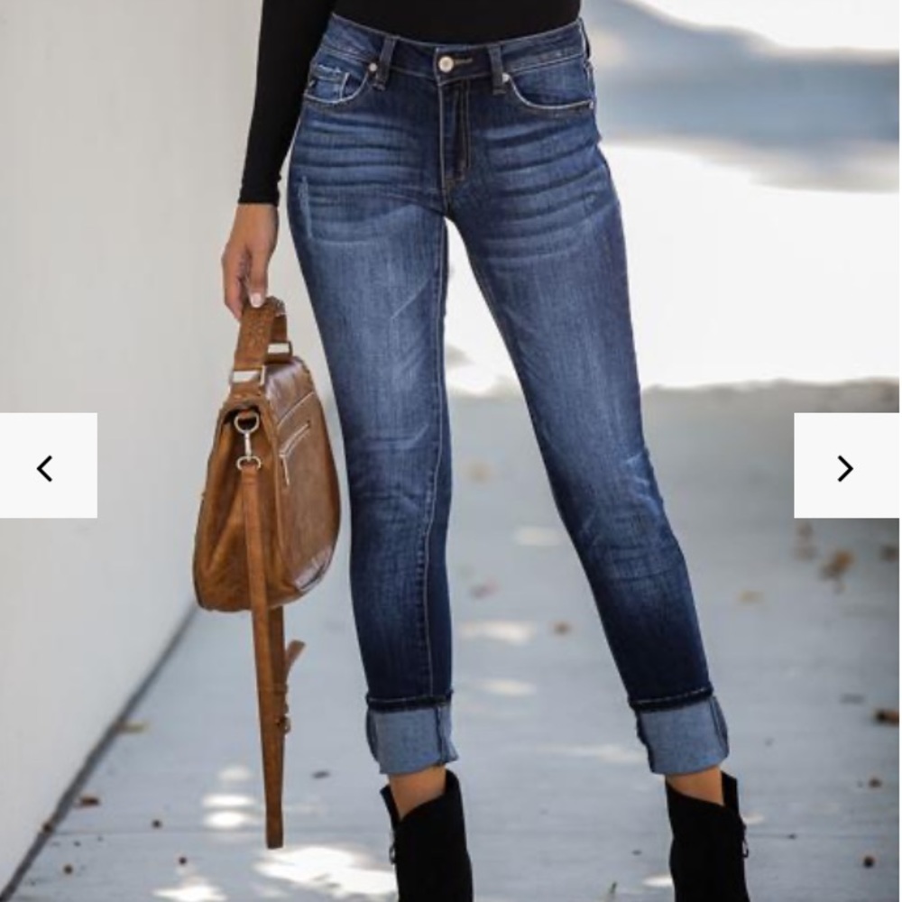 NWT Gwendolyn Basic Skinny
